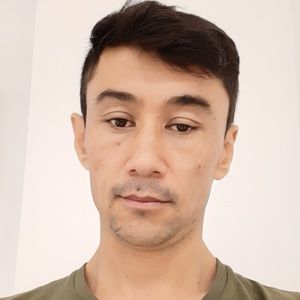 Meet your Posher, Omid